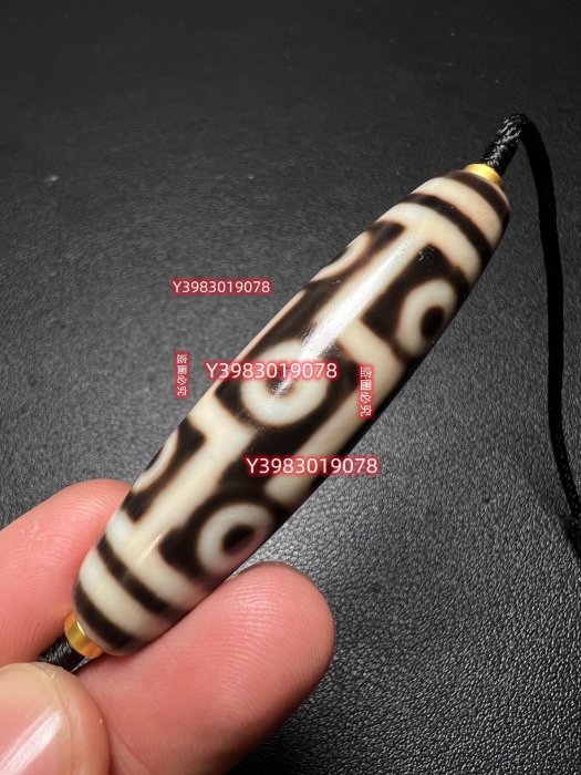 自玩臺灣良品超大尺寸折線九眼天珠料子油潤度極高糯黃的端口整體咬色天