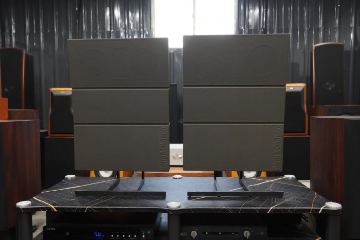 BANG & OLUFSEN BEOVOX RL 60.2 RED LINE 書架喇叭含腳架