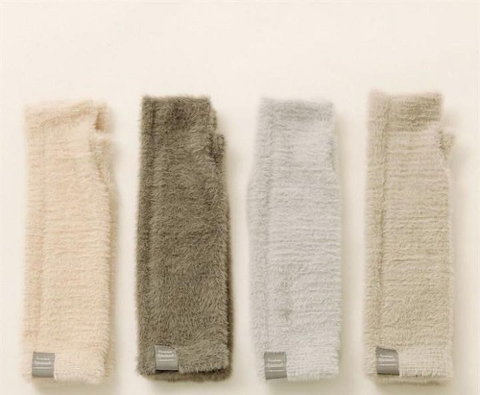 ＊日式雜貨館＊日本冬季限定 保濕素色絨毛 露指手套 海馬絨手套 保濕手套 保暖 手套 海馬毛材質袖套 親膚手套4色 灰色 奶茶 淺灰 寶寶藍