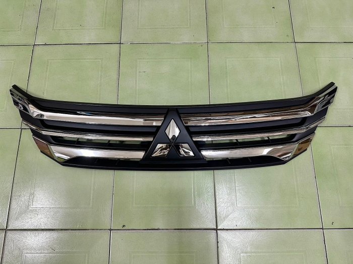 {阿勳精品}~ 三菱 FORTIS LANCER 17- 全新 正廠 水箱護罩 水箱罩