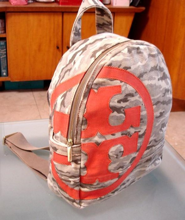 品相佳 美國Tory Burch 女性 特大Logo+ Camouflage厚帆布 寬帶式 手提 側肩 後背包 (特價真品) 35cm ...