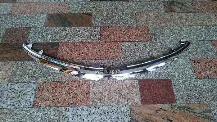 豐田 VIOS-2014 水箱罩上飾條...另有保桿 引擎蓋 葉子板 內龜板 水箱 冷排 風扇 碟盤 來令片 三角架