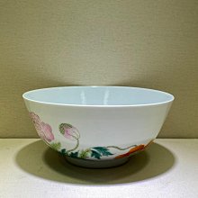 清光緒時代　粉彩太平有象紋対碗 【大清光緒年製】在銘 古粉彩(F-184) 嚴選清光緒官窯粉彩碗，高8.4公分口徑19.3公分，品相完美工藝精細