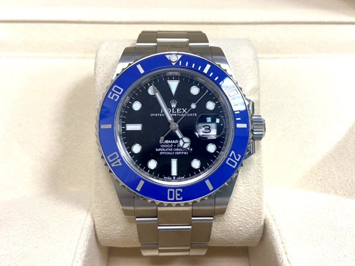 飛馬當舖售ROLEX 勞力士Submariner 潛航者126619 LB 藍水鬼新式保卡