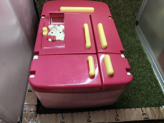 【雜貨小社】扮家家 情境 角色 扮演 《Hello Kitty 冰箱玩具》+《熱水器玩具》+《烤吐司機》