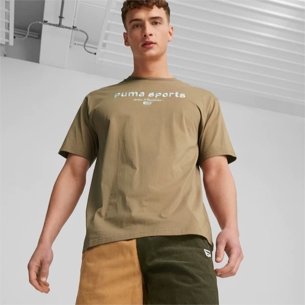 PUMA 短T 流行系列 P.TEMA 卡其 圖樣LOGO 短袖 T恤 男 62131685