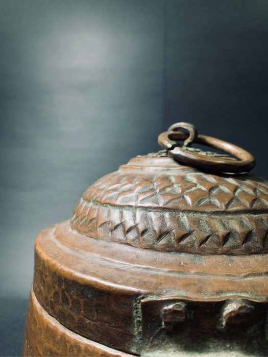 高麗銅器　蓋付杯器　骨董品 Silver Kettle Pot with Phoenix-Shaped Spout 【藏六· 铜镜盖兽