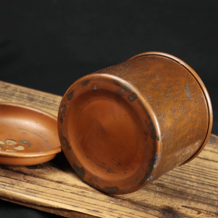 桑園の】 日本銅器建水槌目237g 茶洗茶道具鎚起銅器鏤雕T 10226