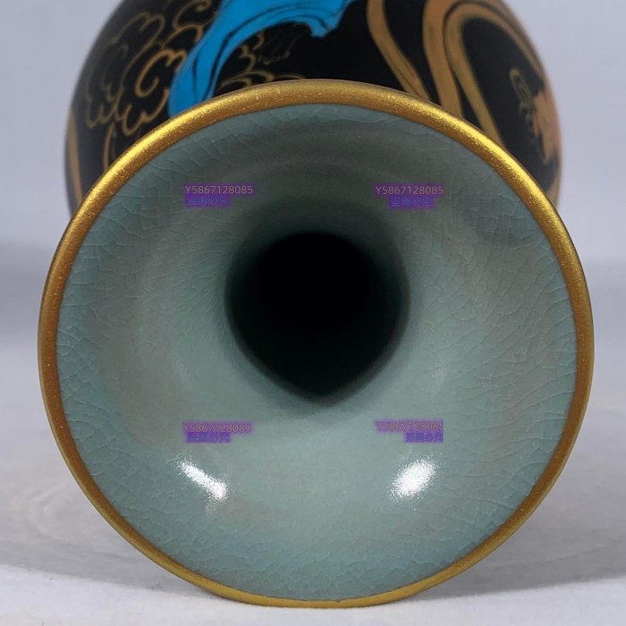 宋汝窯大漆彩繪飛天仕女螺鈿玉壺春瓶（有補圖）高28直徑14cm，8001493