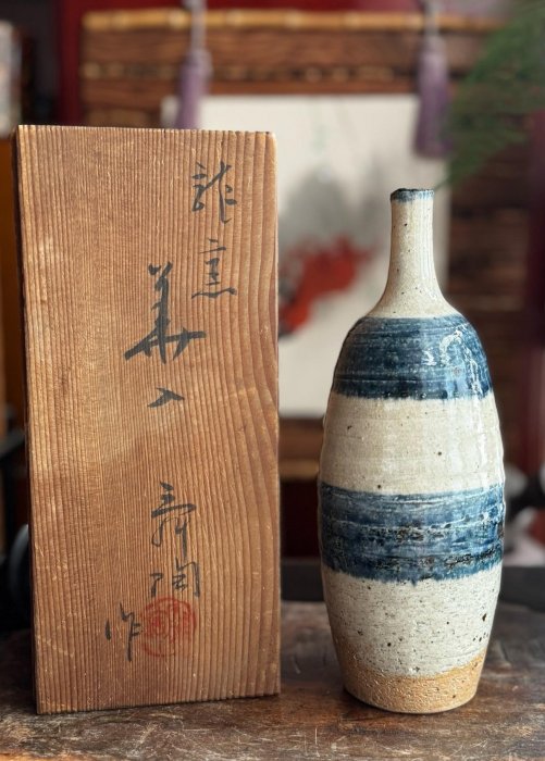 瀨戶青花大師加藤舜陶早期花瓶，細口DESIGN 精華透鐵銹斑青花瓷元箱