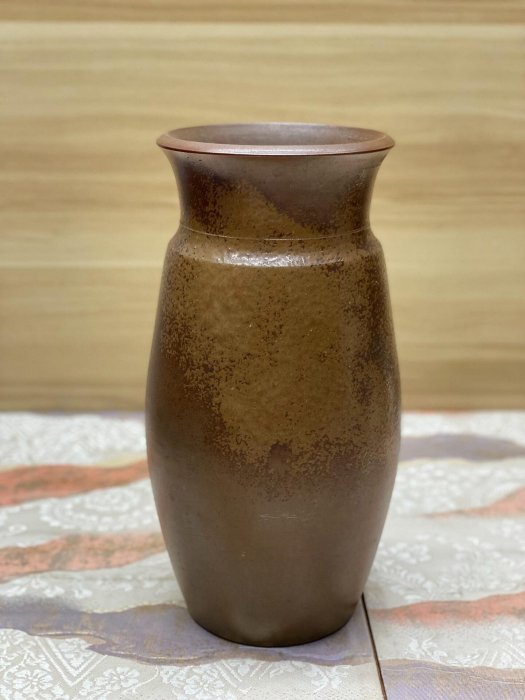 嚴選日本備前燒柴燒香山花瓶，全新未使用，作者柴崗香山作品， Ceramic