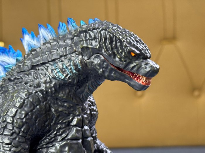 【哥吉拉】藍背螢光版/大型樹脂雕像/全長43cm /重量2.7kg /怪獸王收藏擺件