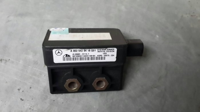 賓士BENZ W203搖擺感知器 電子車身穩定系統ESP感應器 A0025429418Q01