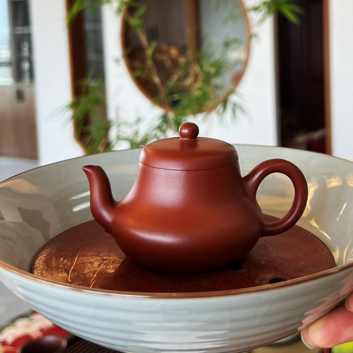 嚴選君德壺原礦大紅袍朱泥茶具，容量90cc，工藝精緻，品相完美，適合