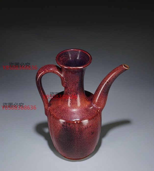 宋代鈞窯红釉宋徽宗御用筆洗奉華御用底款 宋代鈞窯紅釉御貢瓷紫紅鈞釉雙鳳耳正六方酒尊。足裸胎護胎釉，壺
