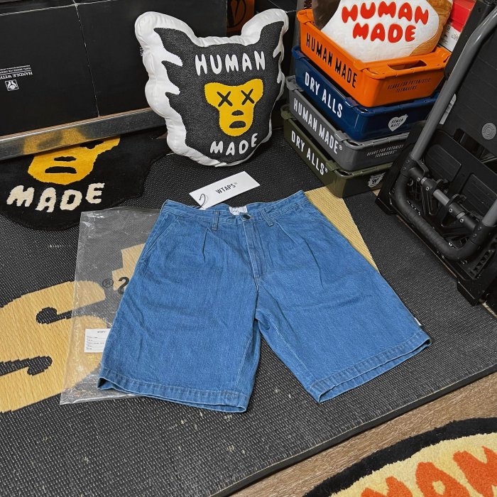 パンツ 21ss WTAPS TUCK 01 SHORTS COTTON DENIM W)taps - wtaps 21ss TUCK 01 SHORTS DENIM S 明日まで限定 W