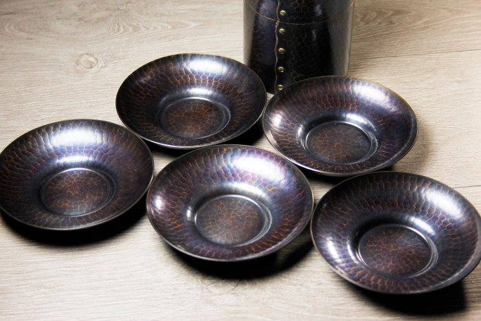 桑園の】玉川堂系紫金銅鎚起銅器清穗堂茶器818g 波浪鉚釘茶筒茶罐茶托