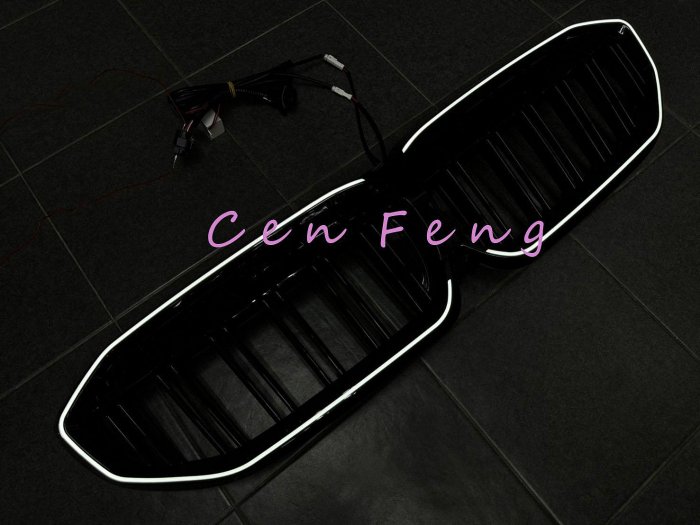 涔峰ＣＦ☆(白光) BMW G20 G21 前期專用 發光中網 水箱護罩 發光水箱罩 水箱鼻頭 雙槓 M版