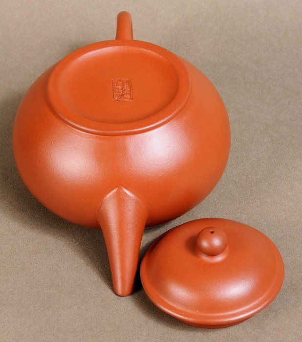 樂壺坊】正宜興一廠1950~1960年代早期朱泥紅泥庭記宜興惠孟臣十杯標準