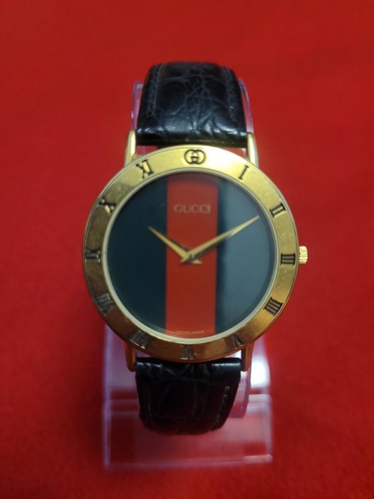 瑞士製 GUCCI 3000.2.M 經典復古紅綠條紋石英腕錶 保證真品