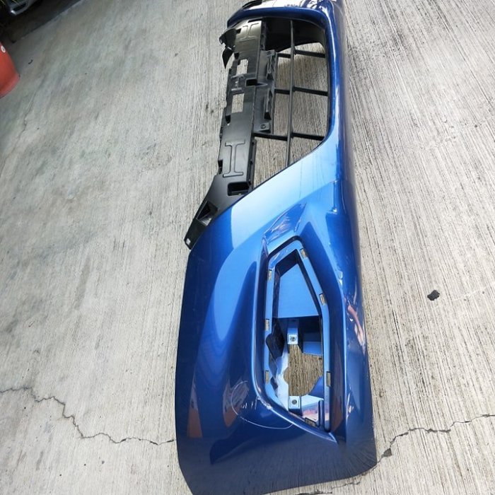 I TIIDA 前保桿  2017