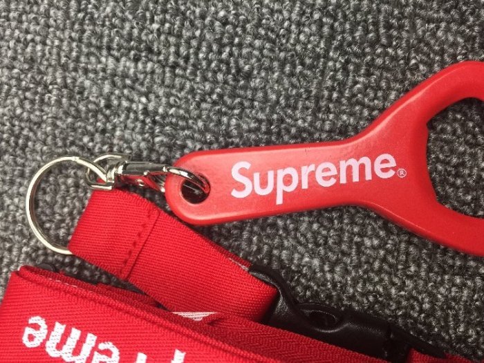 Supreme 14SS Bottle Opener Lanyard ストラップ s-l1200.jpg