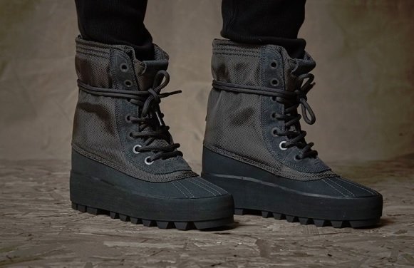yeezy season 2 boots black