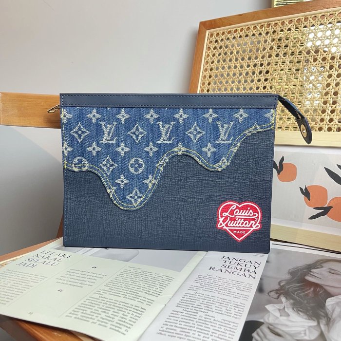【翰貝格名牌館】全新真品 LV x Nigo 2.0 聯名 限量 MM 牛仔布 海軍藍 拉鍊 手拿包 M45961 現貨