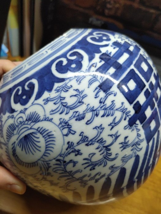 清嘉慶道光年間青花纏枝喜字西瓜罐精細畫工釉面光潤19公分高西瓜罐器型