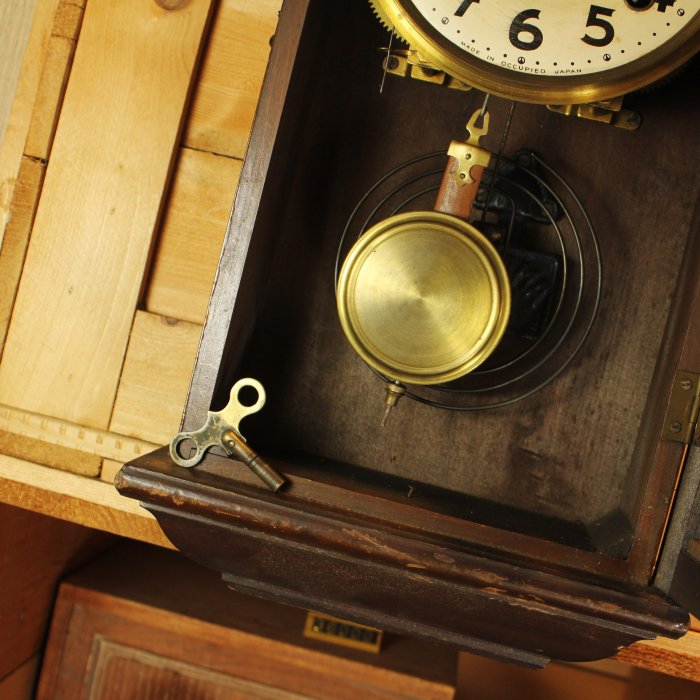 桑園の】日本老鐘二戰後老物巴洛克豪華版實木框機械發條鐘掛鐘MADE IN