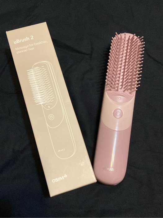浪費錢買太多出清特賣-全新2022生產OSIM OS-160 摩髮梳 可以按摩頭部的按摩梳按摩髮梳 按摩 方便攜帶吹整拆開僅供拍照用全新未使用 便宜賣給合用的人