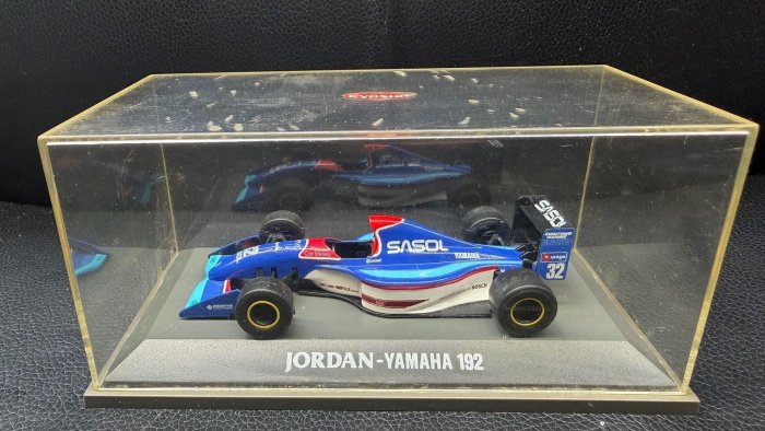 京商Jordan Yamaha 192 F1 賽車模型32號SASOL 涂裝合金材質當代推薦