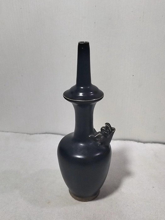 嚴選宋代定窯烏金釉淨瓶，包漂老養年久，器型精美典藏級，尺寸完整如實