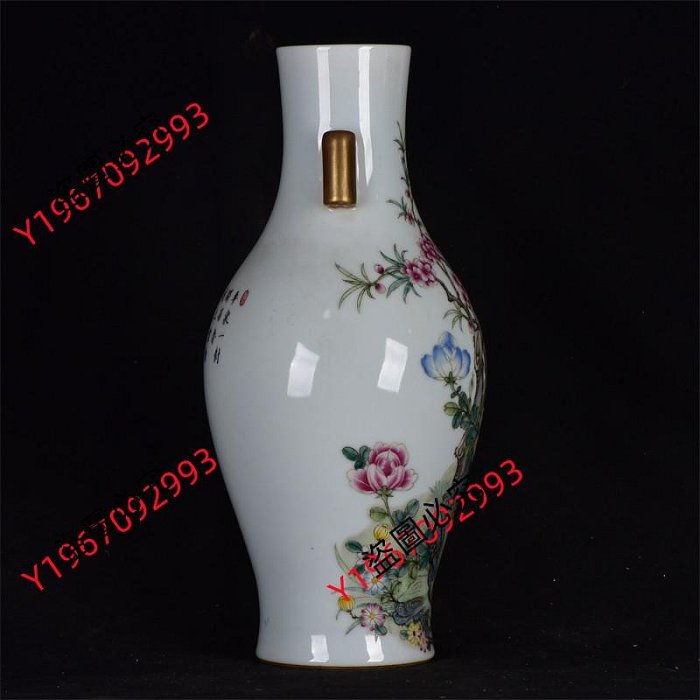 古董古玩收藏大清雍正年制粉彩花鳥紋鎏金貫耳瓶高：34厘米寬：15厘米