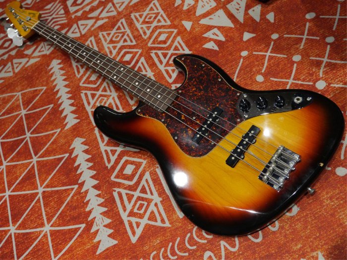 Fender Japan 1999 Vintage JB62 Jazz Bass | Yahoo拍賣