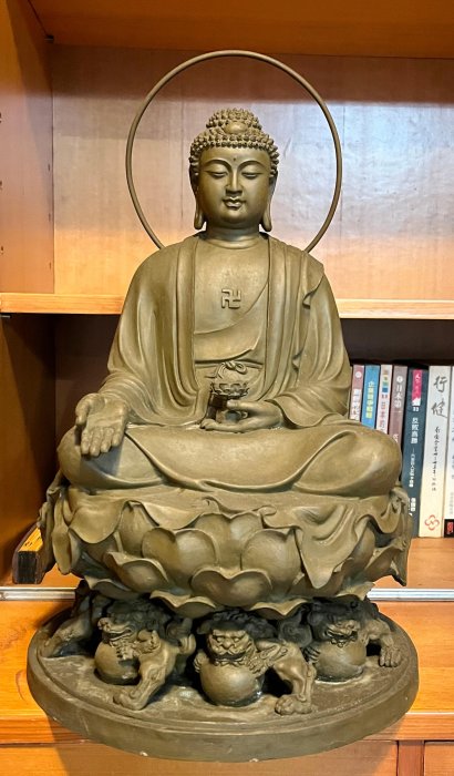 銅雕大師謝毓文90年代版釋迦牟尼佛坐像，30年前原價覓有緣人| Yahoo拍賣