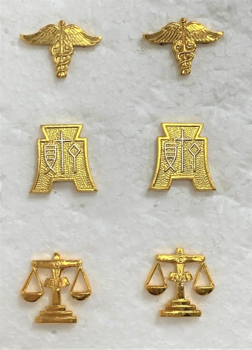 可欣台灣精品：陸軍兵科領章（鋁質/有步兵炮兵裝甲兵通信政戰化學運輸