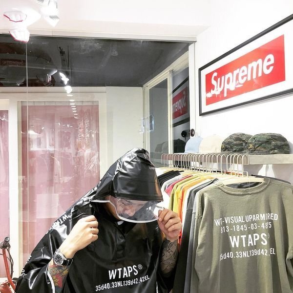 希望商店】THE CONVENI x WTAPS RAINCOAT 藤原浩便利店限定雨衣收納