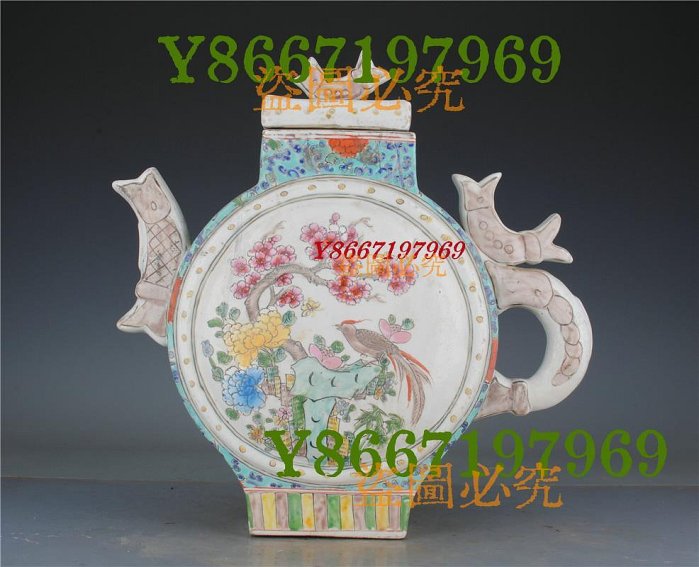 ​必見美品 中国古美術 古磁 遼三彩 赤峰窯 貼花紋 香合 粉盒 希少品 清乾隆粉彩花鳥紋三魚壺古董古玩古瓷器文玩藝術收藏品高39厘米寬38厘米