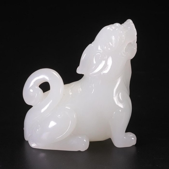 良渚石器和田玉瑞獸尺寸：4.8x2.8x5.3cm重73克NO1724 古玉擺件和田玉