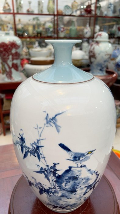 景德鎮青花五彩花瓶，涂玉平老師力作《春韻》，純手工繪製，發色純正
