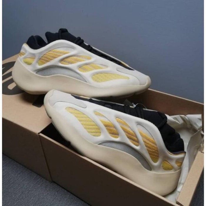 Adidas Yeezy 700 V3 "Safflower" G54853 | Yahoo