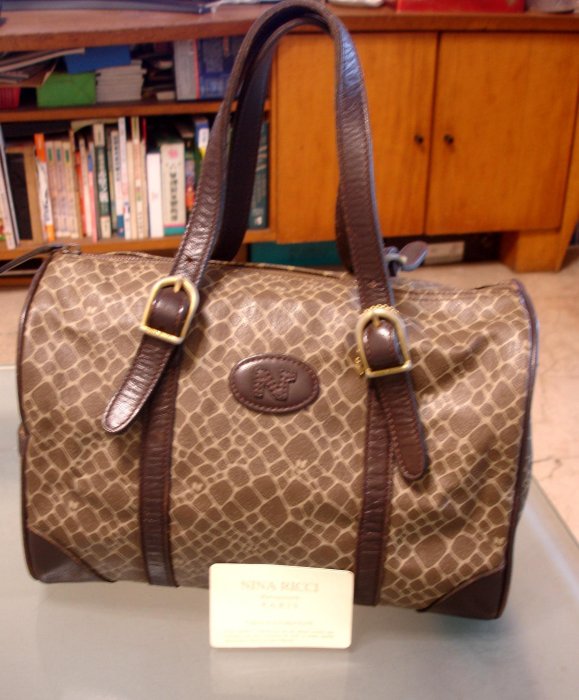 品相佳 法國Nina Ricci  NR 麗娜蓮姿 女性 厚牛皮帶+長頸鹿紋厚膠皮 手提包 (特價真品) 30cm