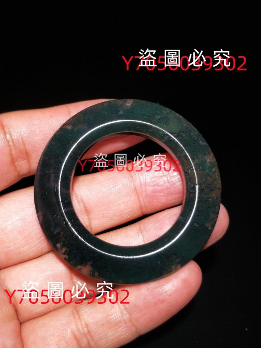 71綠草瑪瑙才環掛墜尺寸547mm 20.4g 天然，綠草紋理透光更漂古董古玩老