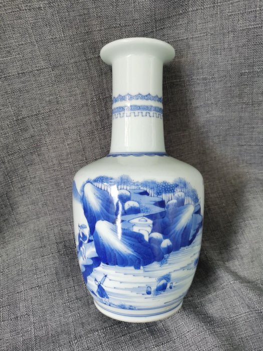 清康熙青花山水人物瓶高212CM浙料翠毛藍分水清晰| Yahoo拍賣