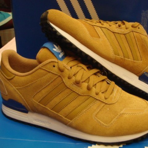 ADIDAS ORIGINALS ZX 700 卡其土黃色麂皮US10.5 | Yahoo拍賣