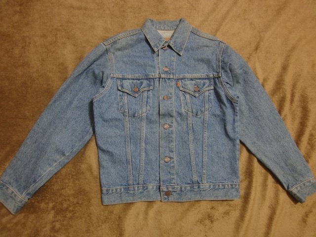 (抓抓二手服飾)  LEVIS  75405-0212  牛仔外套  XL