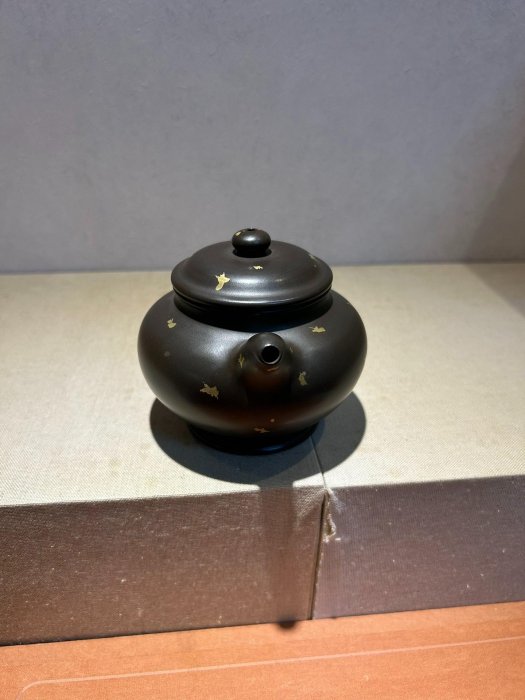 紫砂壺『滿滿高級感的捂灰工藝——掇只』300毫升半手工制作.吸粉款