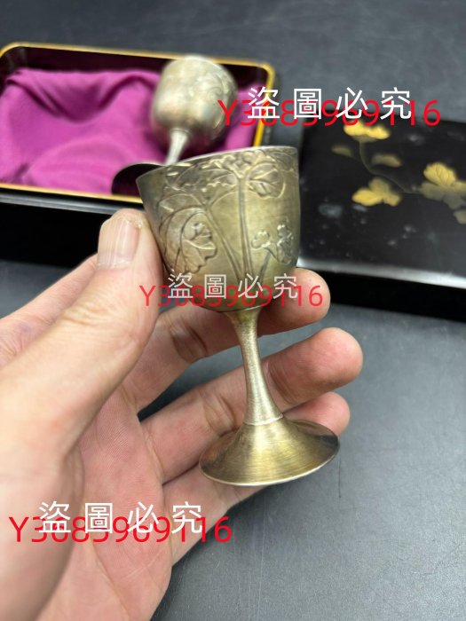 日本銀茶杯，純銀，竹谷制秋田竹谷銀酒杯對金蒔繪木盒裝可見是高品盒