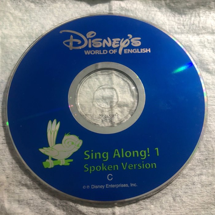 WORLD OF ENGLISH （Play Along/Sing Along） Vtg. Disney's World of English Sing Along Book 1 Song Book